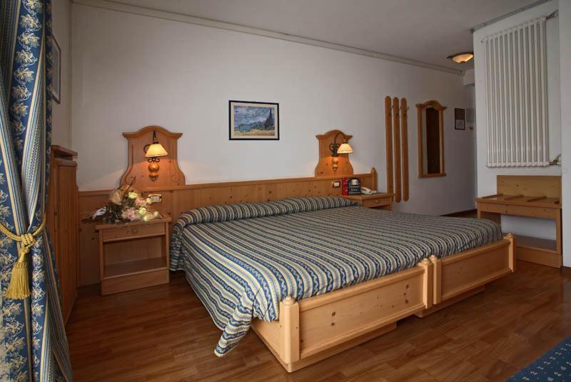 Hotel Posta Forni di Sopra Exteriér fotografie